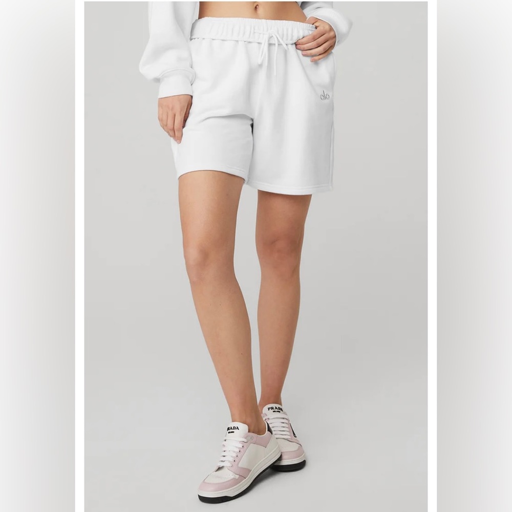 ALO Accolade Sweat Short in White